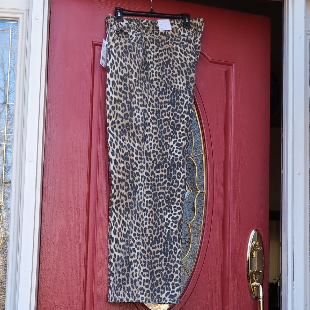 NWT - Women's Leopard Print Wide Leg Jeans by Mango